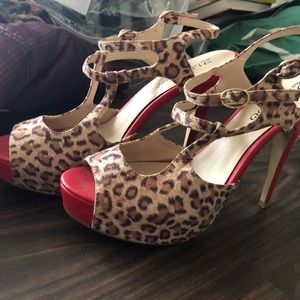 Hot Sexy Leopard Shoes!